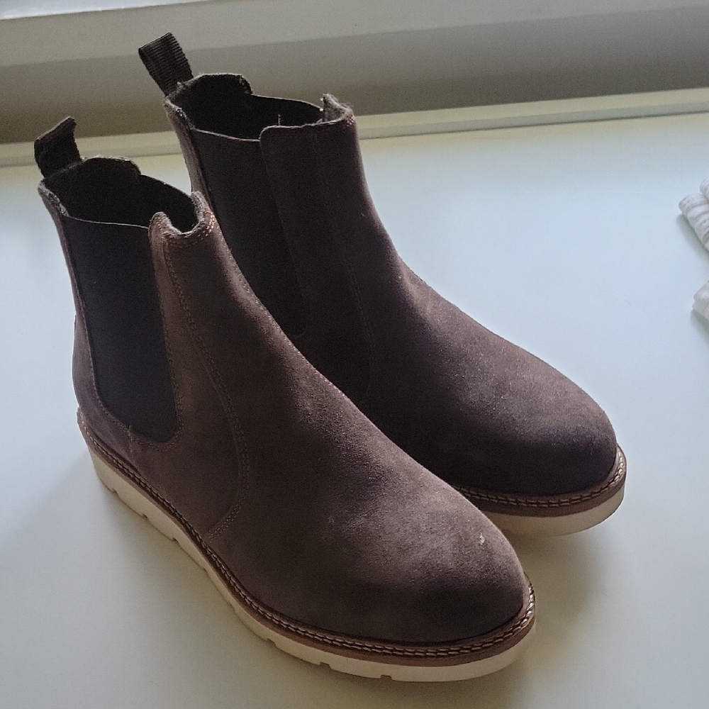 Alpine Design Dark Brown Chelsea Boots
